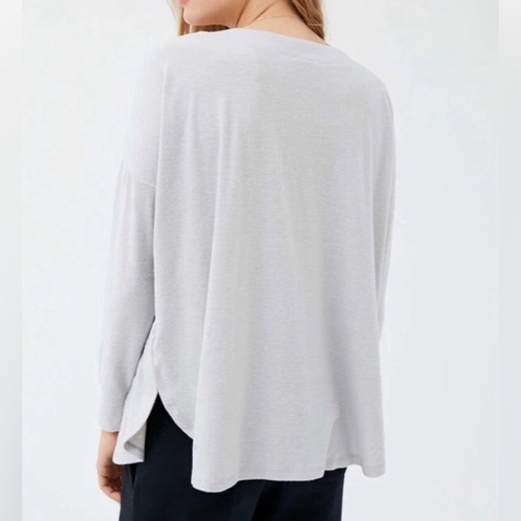 Urban Outfitters Out From Under Blaine Oversized Henley Top - Size S - Picture 3 of 11